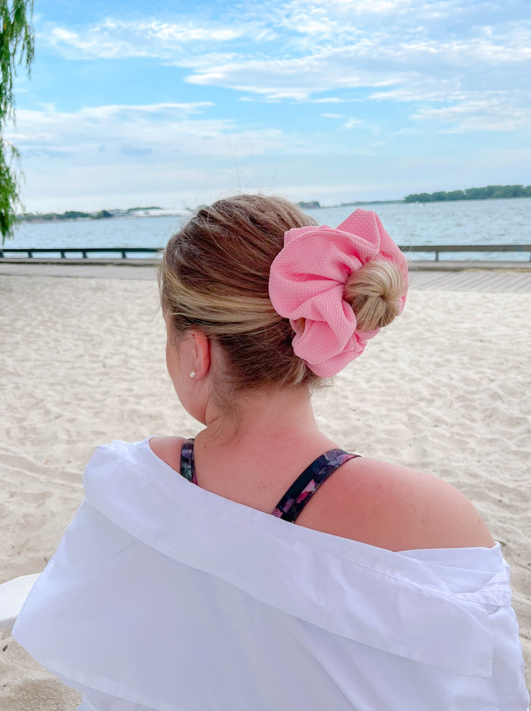 Pink Waffle Scrunchie in blonde hair size extra XL