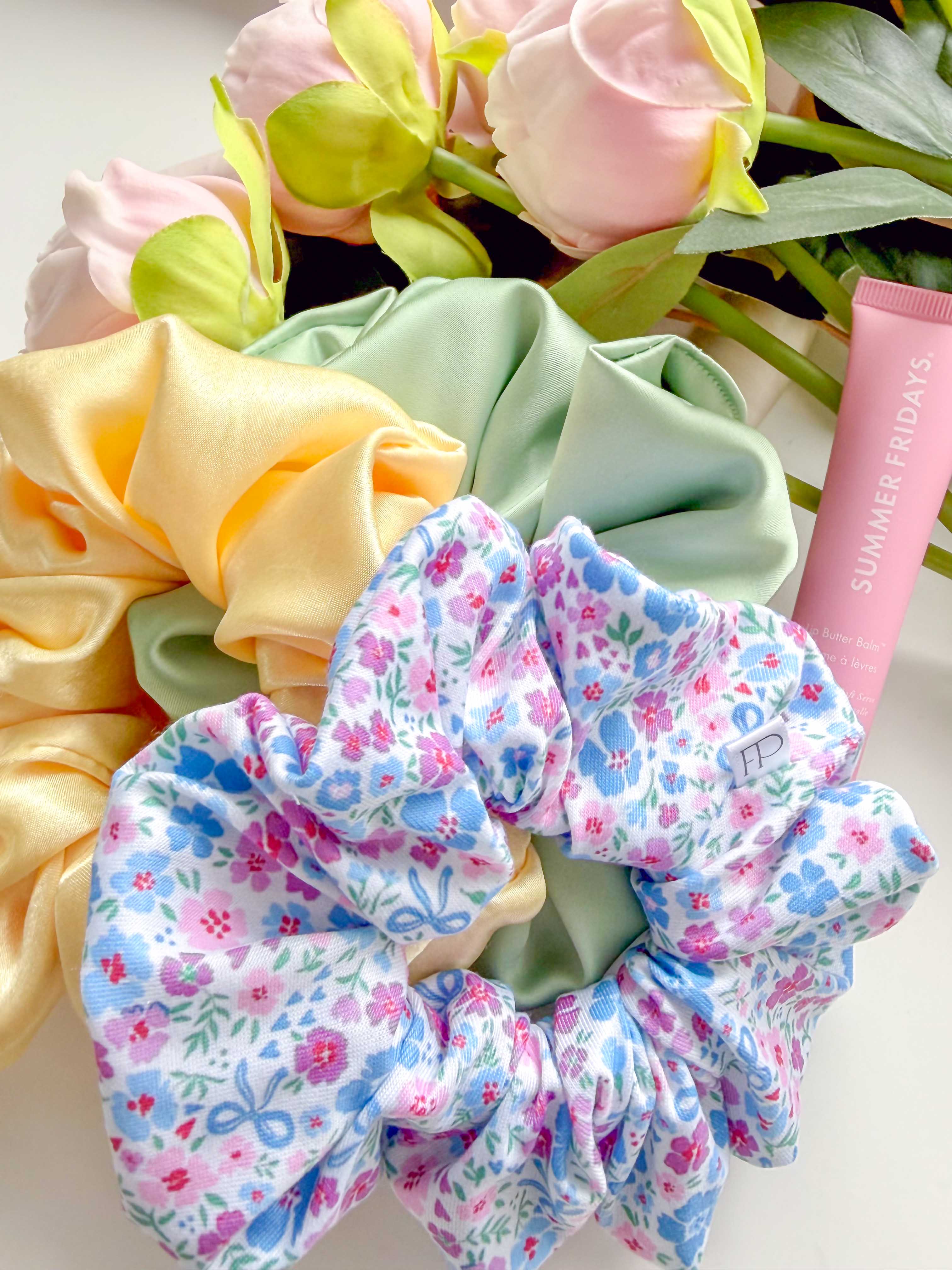 Spring Scrunchies – Flirty Pineapple